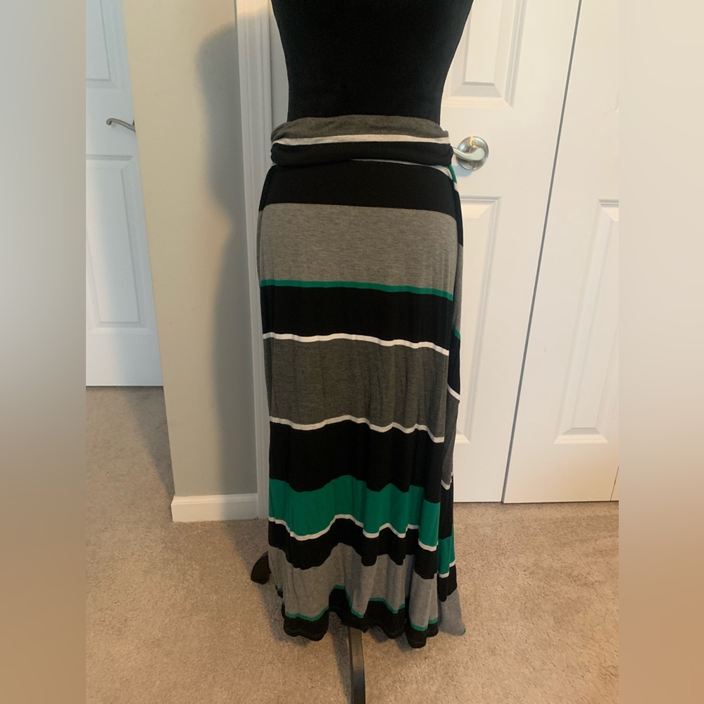 Plus Sized Maxi skirt